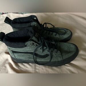 Vans black and grey corduroy sk8 hi - women’s size 8